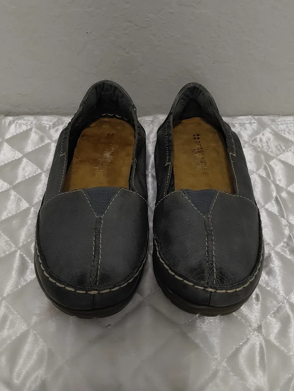 Naturalizer Girls Dark Gray Leather Slip-On Loafers